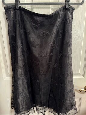 Nine & Co. Black Lace A-Line Skirt with Floral Overlay